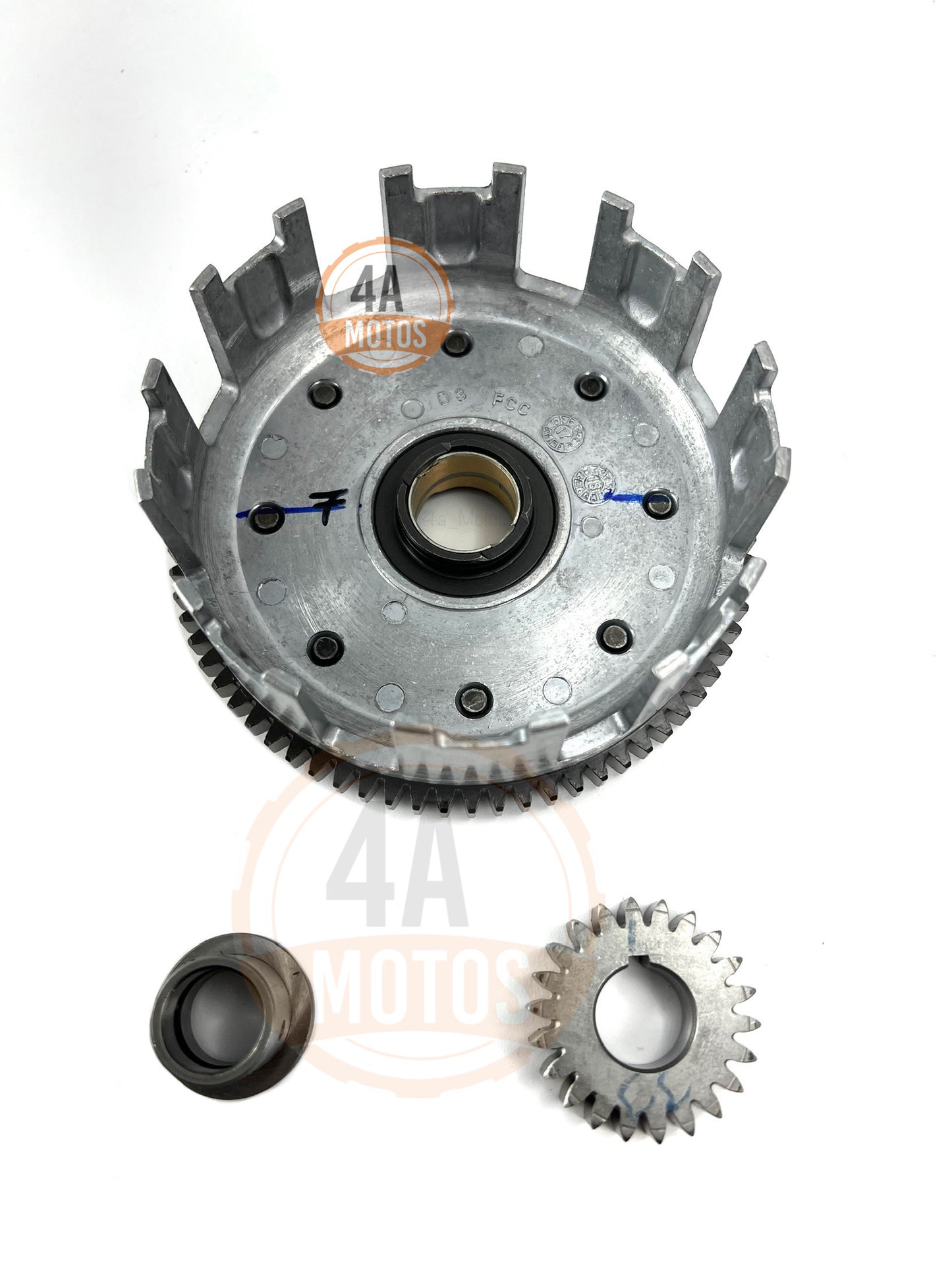 Corona Prensa Clutch Con Buje Y Piñon Ktm Duke 200- Rc 200