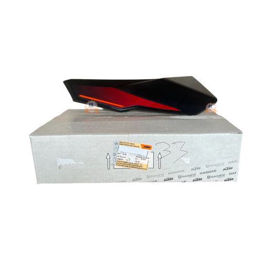 Tapa Lateral Derecha Naranja Ktm Duke 390 G3 Original