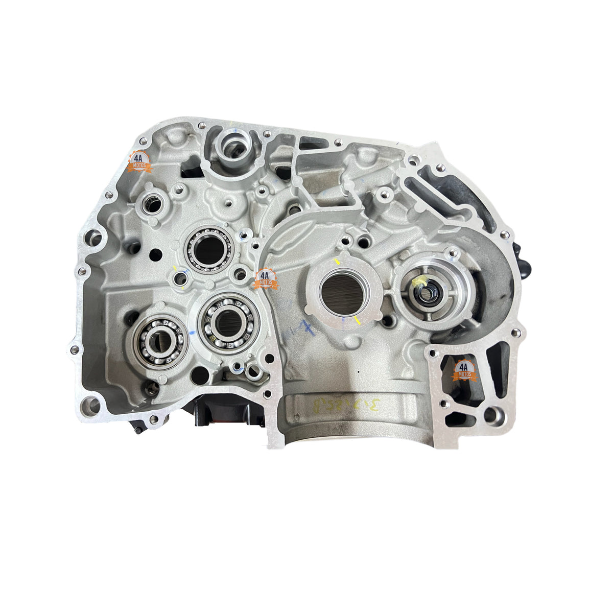 Tapa O Carcaza Centro Motor Derecha Dominar 400 Touring