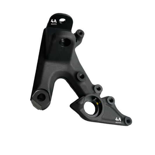 Soporte Posapie Derecho Adventure 250 / 390 Original Ktm