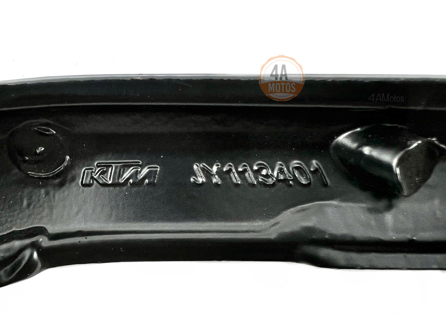 Soporte Motor Derecho Adventure 250/390 Original Ktm
