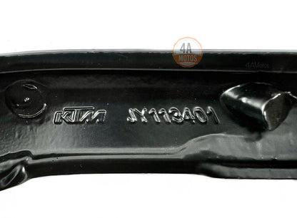 Soporte Motor Derecho Adventure 250/390 Original Ktm