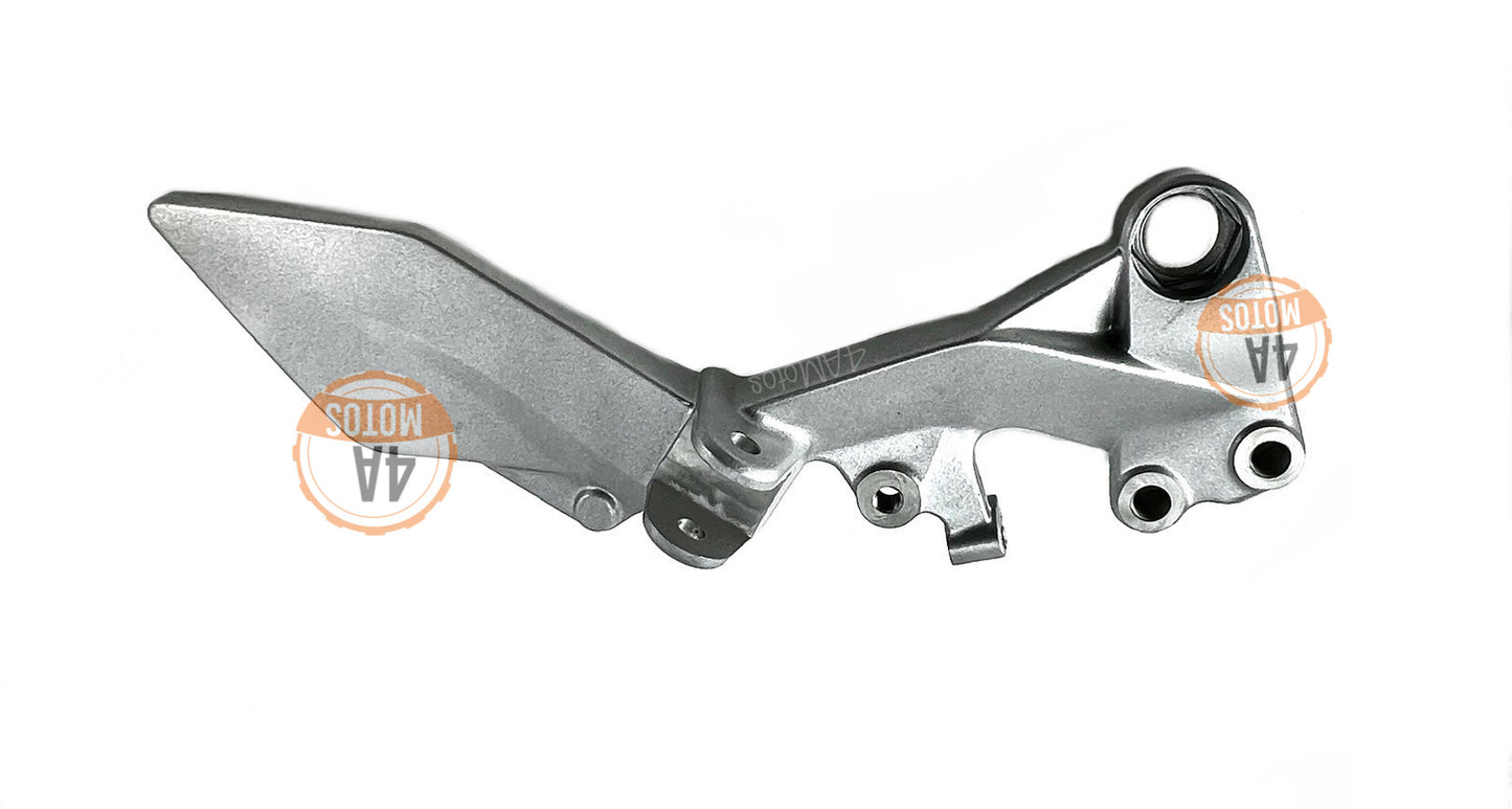 Soporte Posapie Delantero Derecho Ktm Duke 200 Y 390.