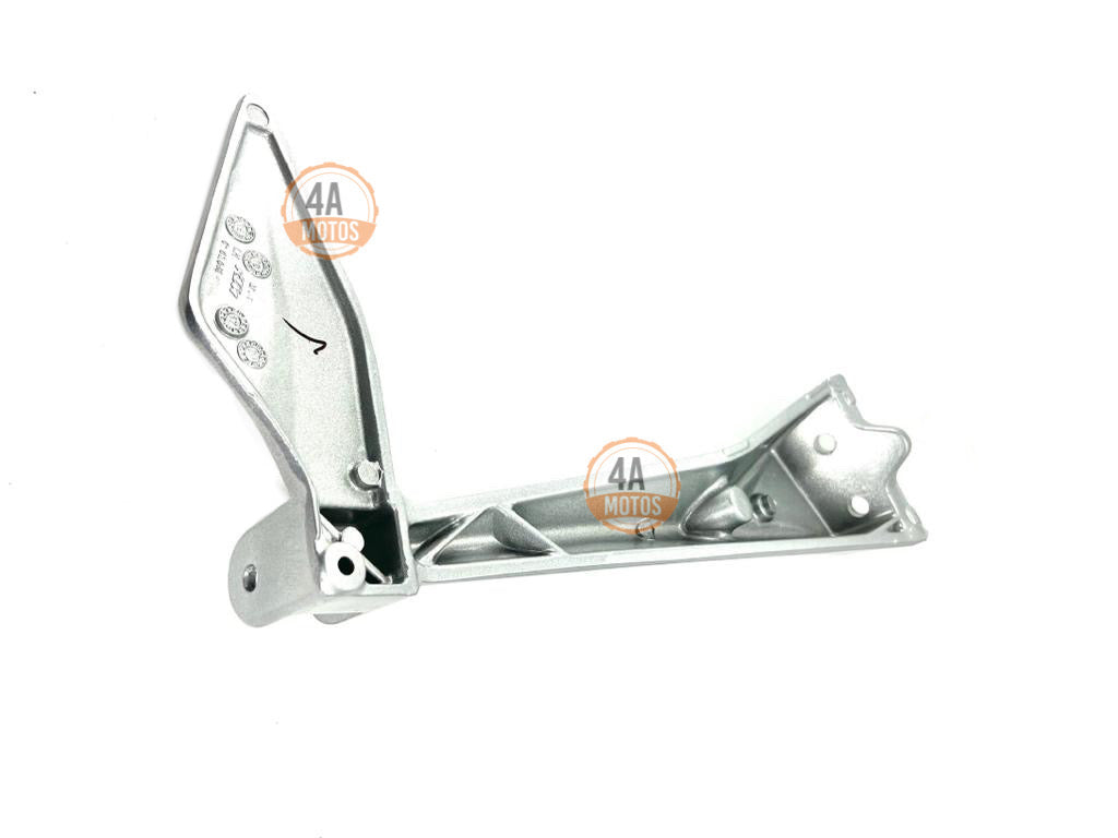 Soporte Posapie Trasero Izquierdo Ktm Duke 200 Y 390.