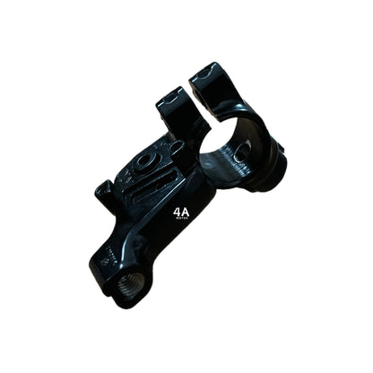 Soporte Manigueta De Clutch Dominar 400 Ug Original Bajaj