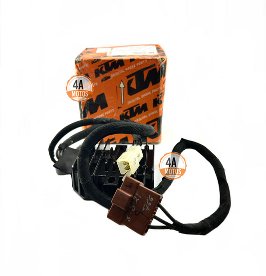 Regulador Husqvarna Svartpilen 200 Original Ktm
