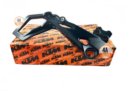 Soporte Posapie Delantero Izquierdo Ktm Duke 200 Rc Original
